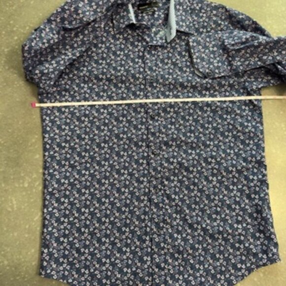 QUIETI Navy Floral Print Button-Up Shirt – Size Medium - Picture 11 of 12
